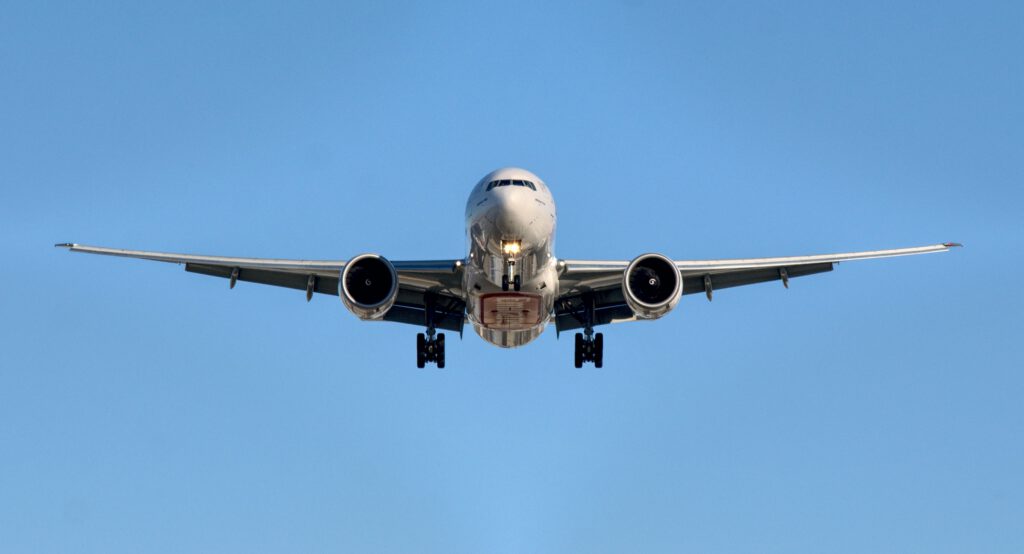Avion en plein vol